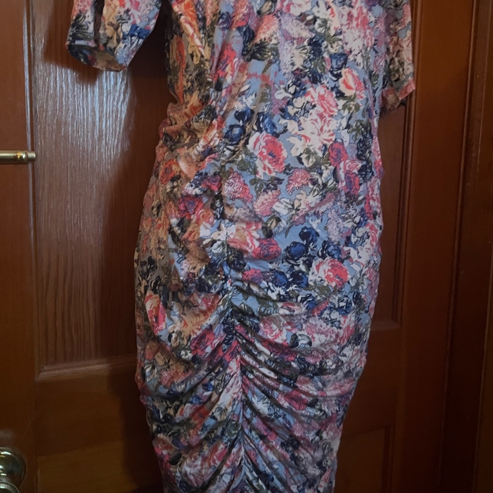 MATERNITY DRESS - Picture 3 of 6